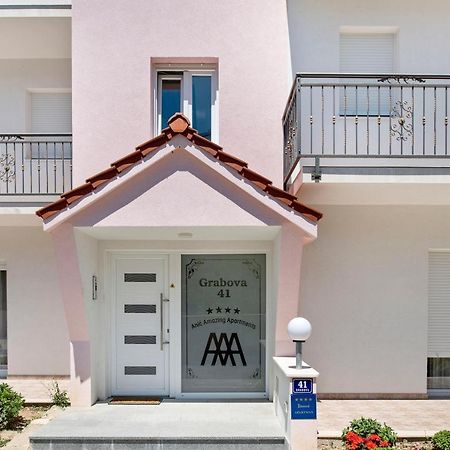 Aaa Anic Amazing Apartments Deluxe Split Exterior photo