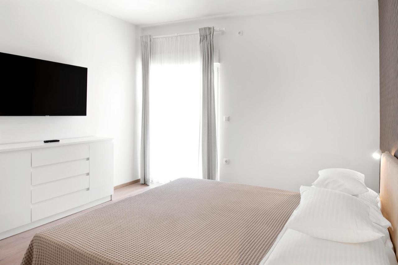 Aaa Anic Amazing Apartments Deluxe Split Exterior photo